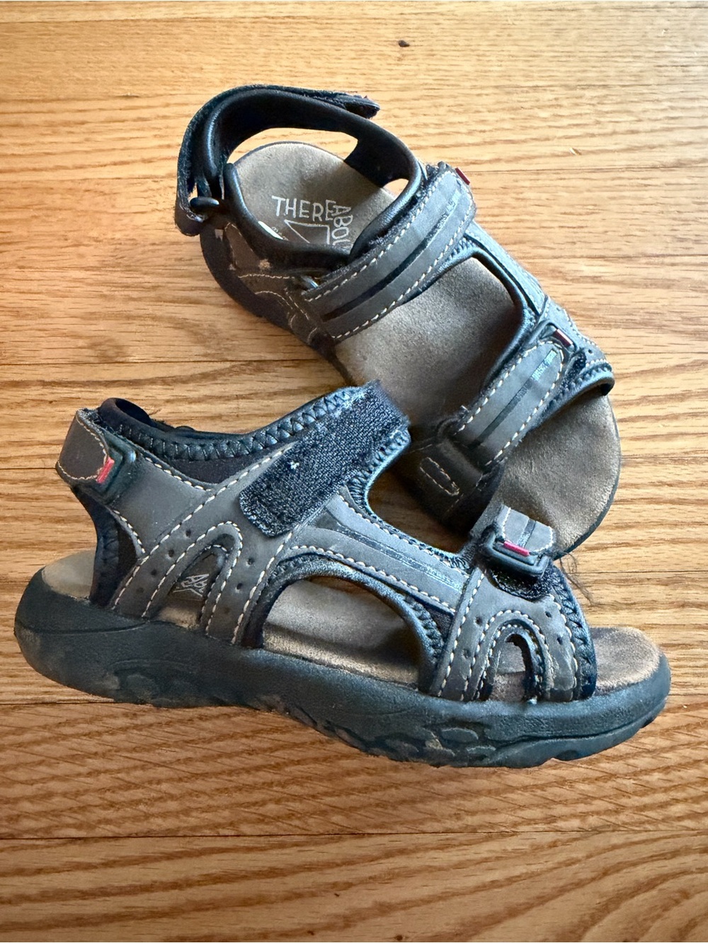 Thereabout Outdoor Sport Sandals Hook-and-Loop Straps